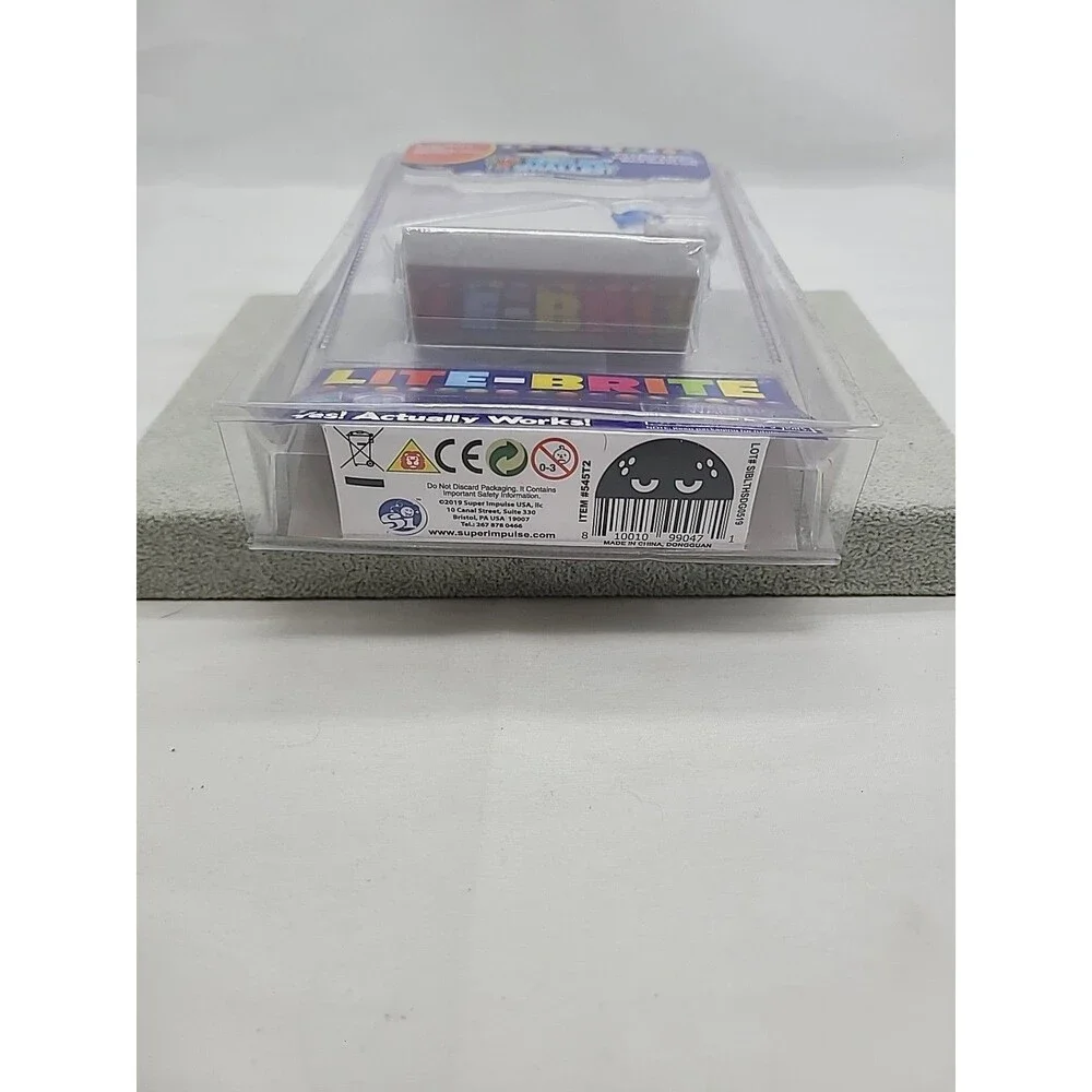 World's Smallest LITE BRITE Art Toy Miniature Light Bright Pegs Hasbro New